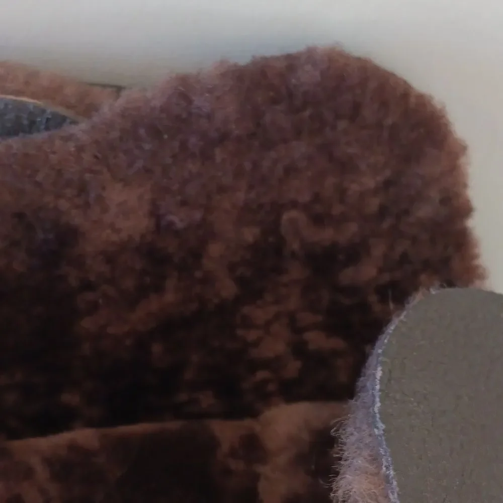 NWOT Vigotti Real  Shearling And Leather Boots Dark Brown